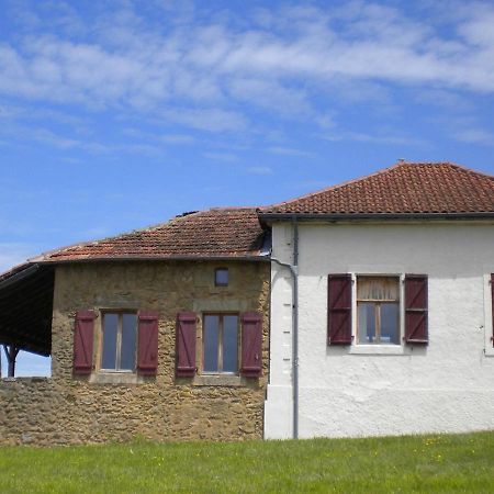 Bed and Breakfast Ancienne Ecole Cazaux-Villecomtal Esterno foto